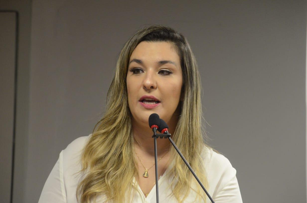 Camila Toscano aparece entre os 10 mais citados para a Assembleia Legislativa da Paraíba