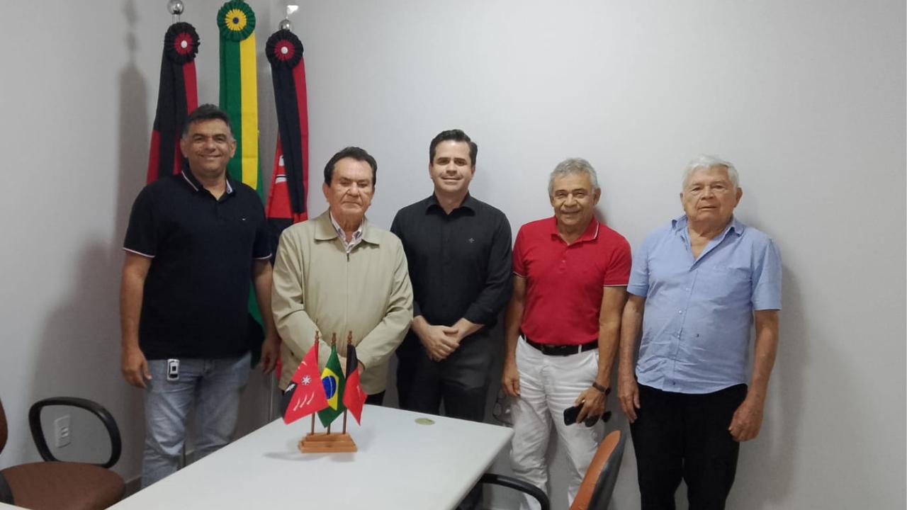 Guarabira discute implantação do teleférico em reunião com empresários