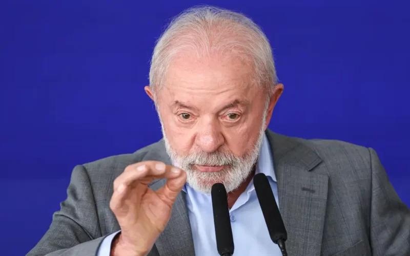Lula sanciona LDO 2026 e veta reajuste do Fundo Partidário