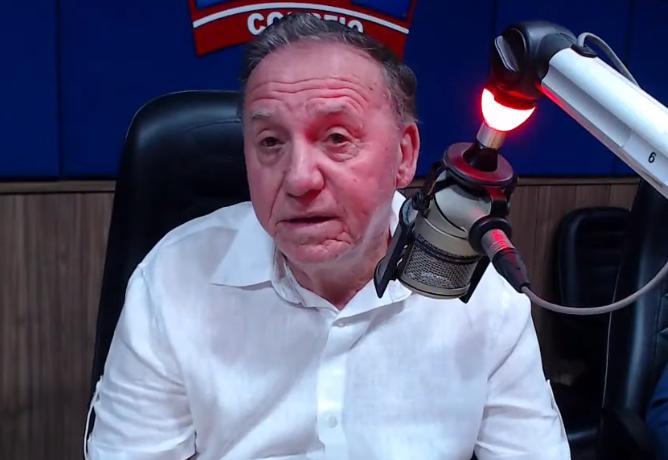 Ronaldo Barbosa aconselha Léo Bezerra a sair do PSB: “Botar a mão na consciência”