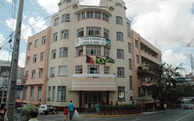 Justiça da Paraíba mantém bloqueio e nega religamento de energia em prédio da Prefeitura de Campina